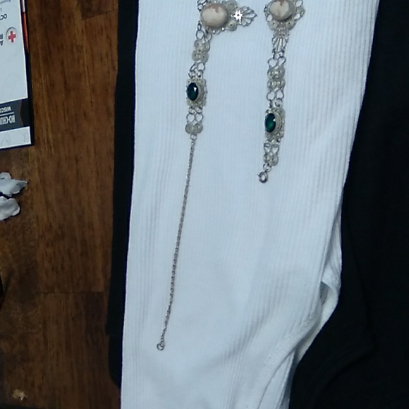 Antique Cameo Necklace and Bracelet - Picture 9 of 11